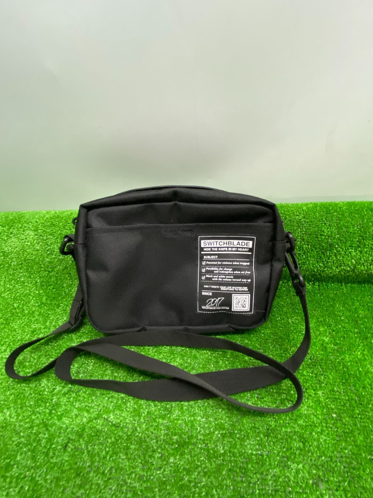 ○NEW ERA×SWITCHBLADE ニューエラ/スイッチブレード ショルダー