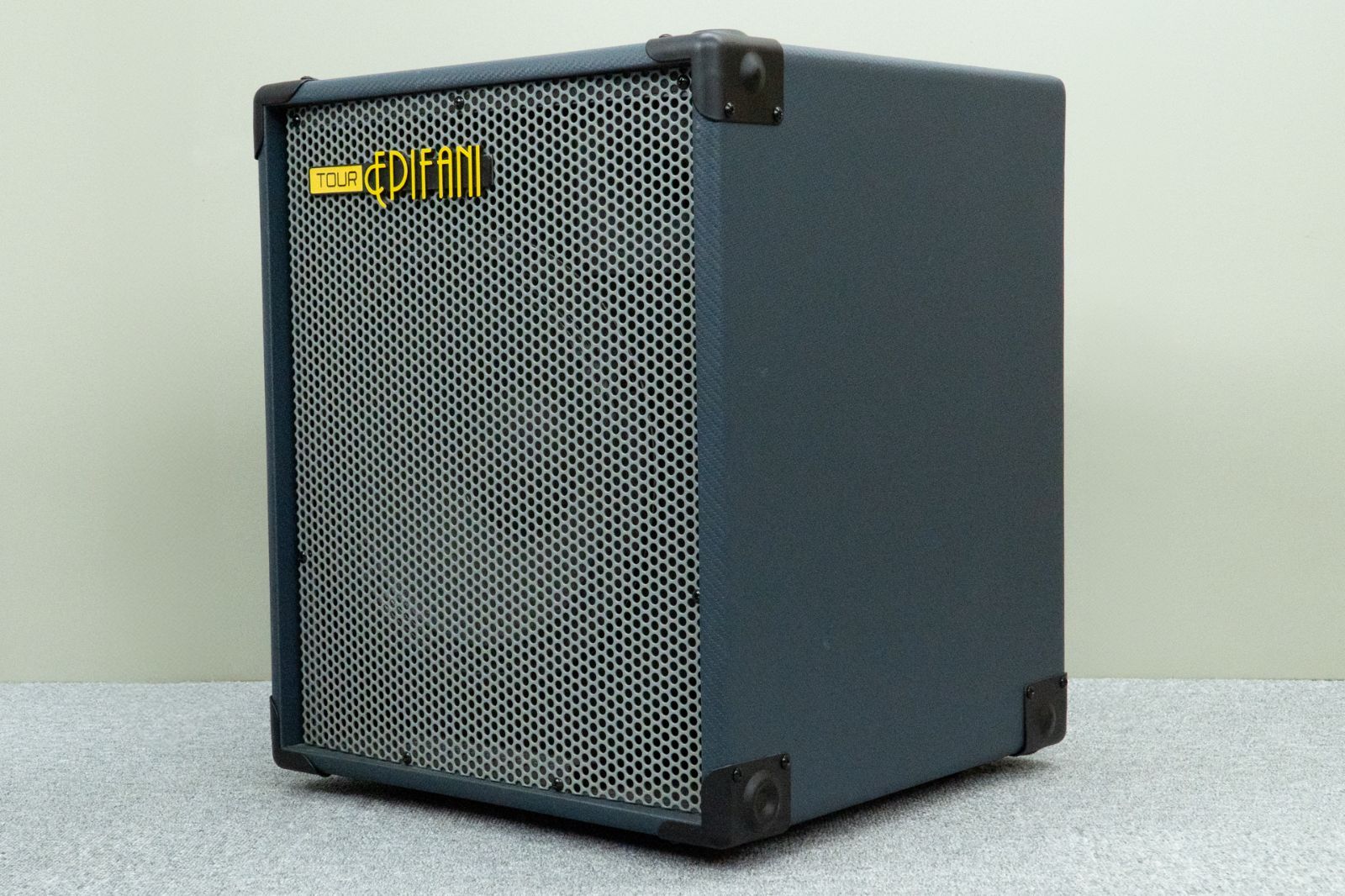 used EPIFANI | TOUR 333 350W GIB横浜