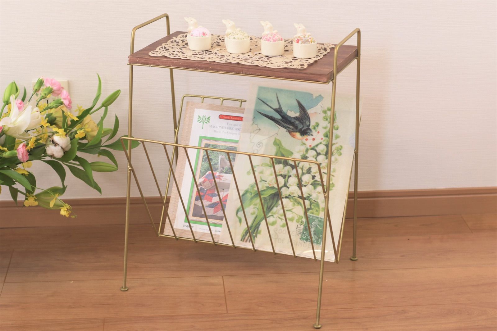 グランシュマン  マガジンラック　アンティーク調　小物入れ　置物　新品 グランシュマン マガジンラック アンティーク調 小物入れ 置物 新品