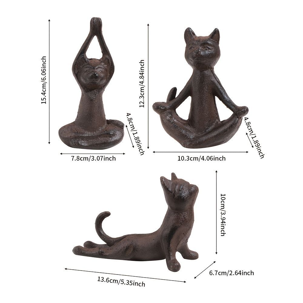 瞑想しているネコ