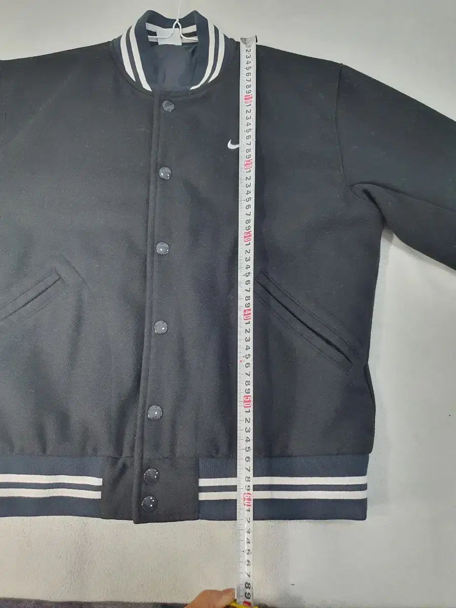 アセンティック ブルゾン