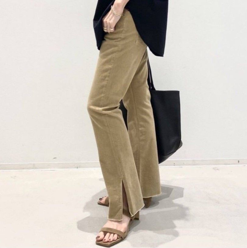 upper hights アッパーハイツ 日本製 JENNA CORDUROY SLIT PANTS