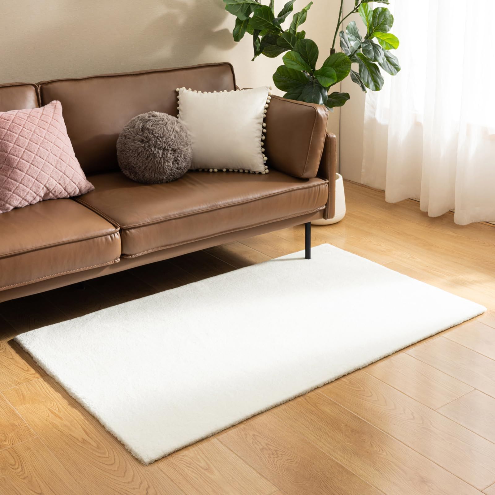 Color ホワイト_Size 90×150cm 長方形 Ashler ラグマット カーペット ラビットファー調ラグ 滑り止め付き 肌触りがいい 厚み20mm ふわふわ 抗菌防ダニ おしゃれ 防音 冷房 床暖房対応 折り畳み 洗える 長方形 90×150cm
