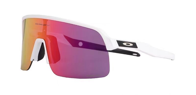 OAKLEY SUTRO