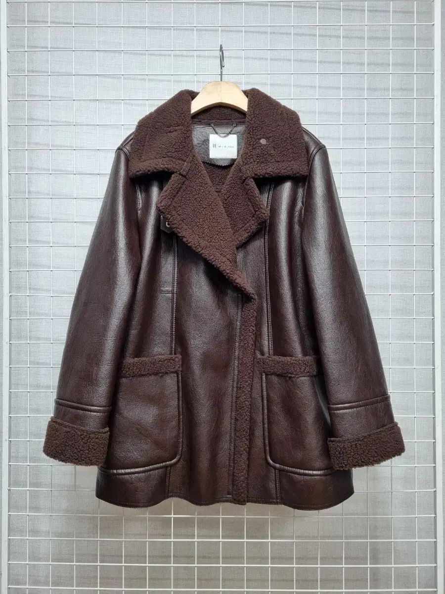 itMICHAA イッミシャ エコ ムートン