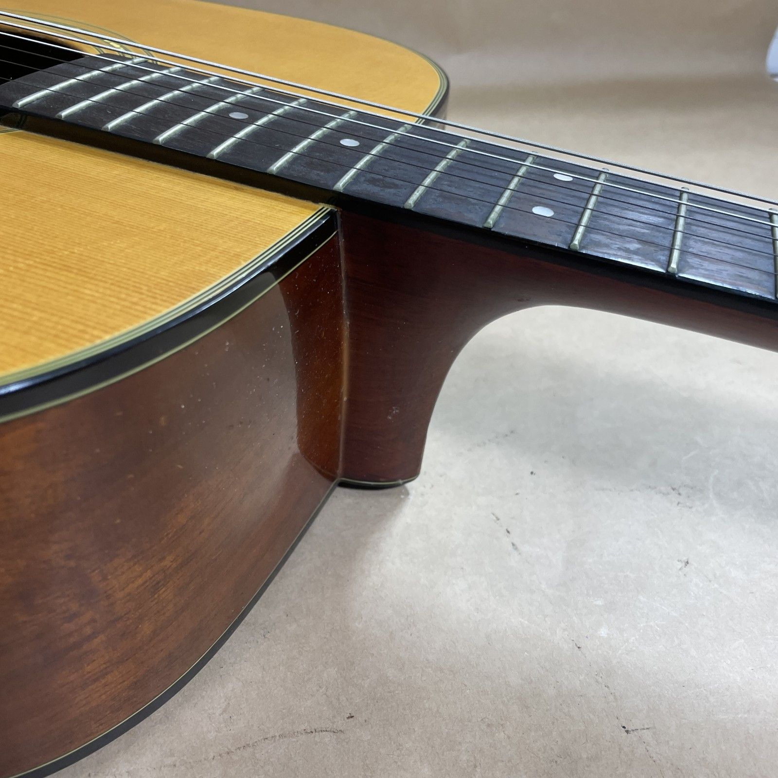 ☆ お値下げ！ Morris モーリス アコースティックギター M-12 NAT 