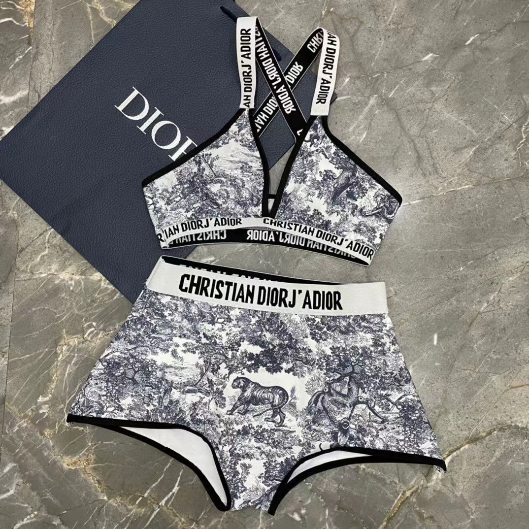 美品 Christian DIOR レディース  夏用水着