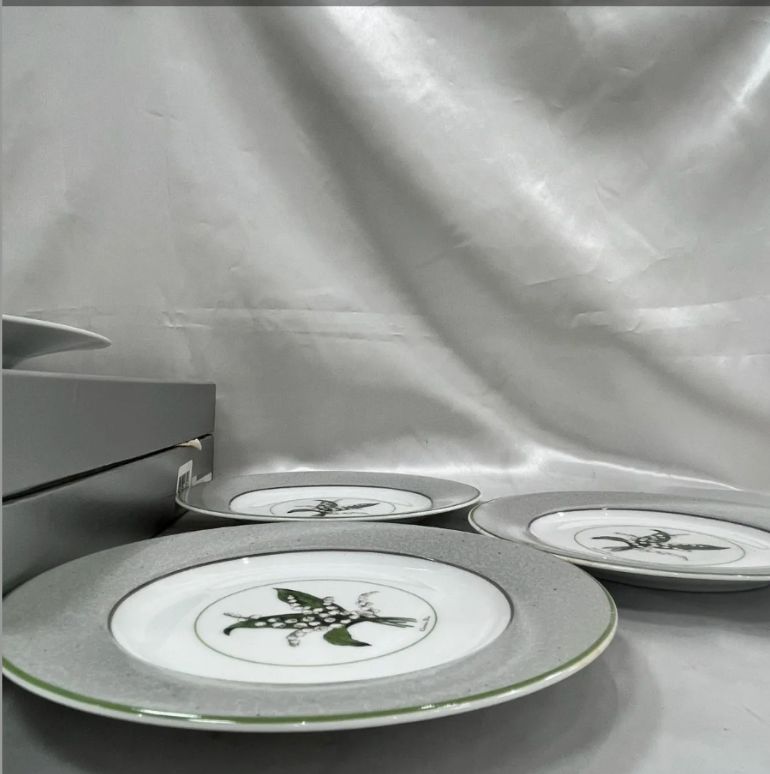 Christian Dior 食器セット 6枚 リリー・オブ・ザ・バレー Christian Dior 食器セット 6枚 リリー・オブ・ザ・バレー Christian