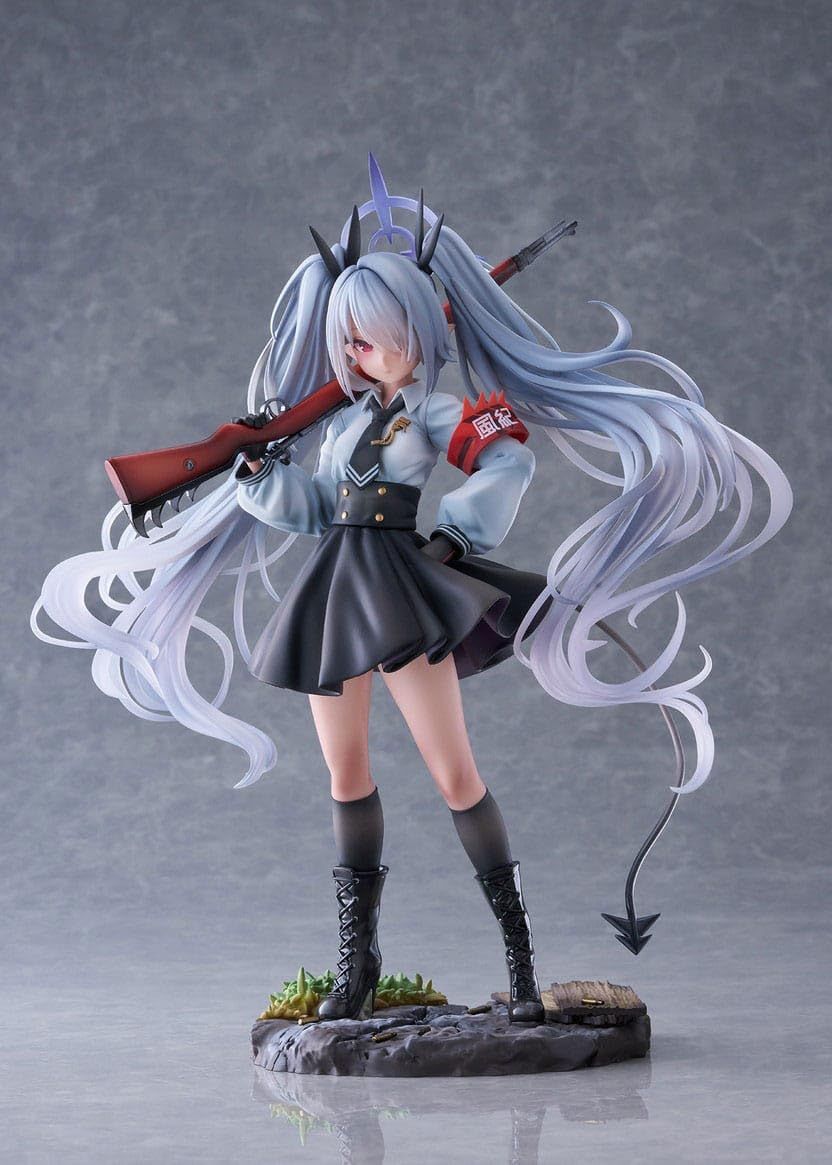 ブルーアーカイブ像 PVC 1|7 城見伊織 24cm