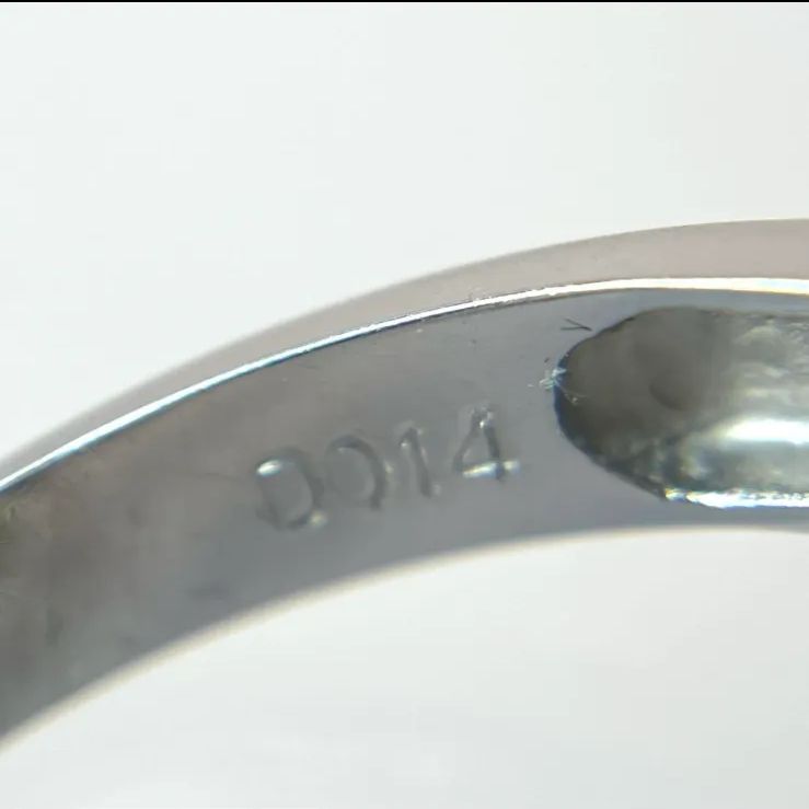 ペリドット リング Pt900 プラチナ D0.14ct ダイヤ リング 指輪 - メルカリ