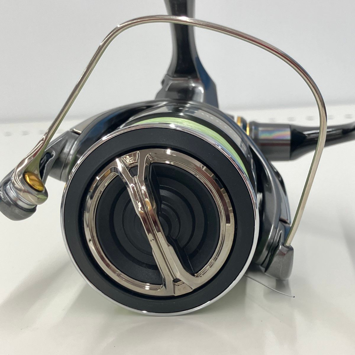 釣り用品 リール SHIMANO 046864 ツインパワー4000MHG 箱有り 未使用品】 シマノ 24 ツイン