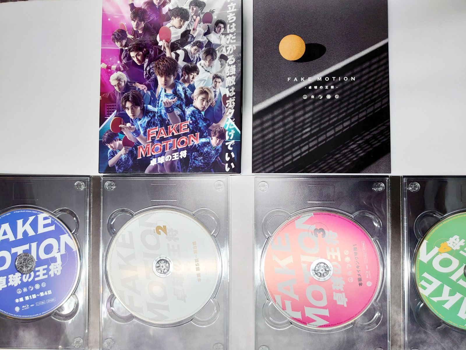FAKE MOTION-卓球の王将-〈Blu-Ray4枚組〉 FAKEMOTION-卓球の王将-Blu-ray4枚組 (ICカードステッカー付き