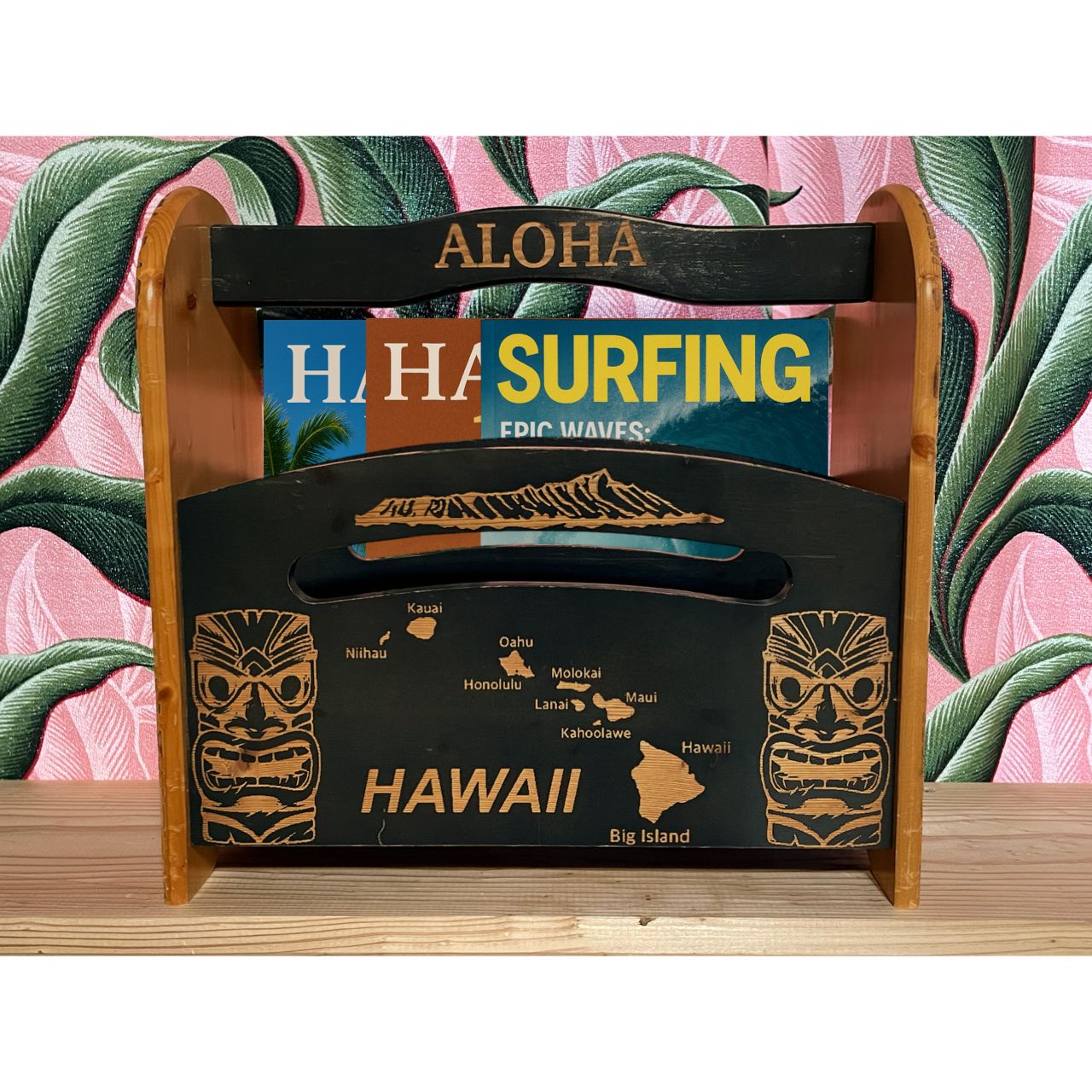ヴィンテージ マガジンラック 木製 ハワイアン インテリア 南国 トライバル ティキ ALOHA 映え Hawaiian プレゼント 飾り 誕生日 ギフト 彫刻