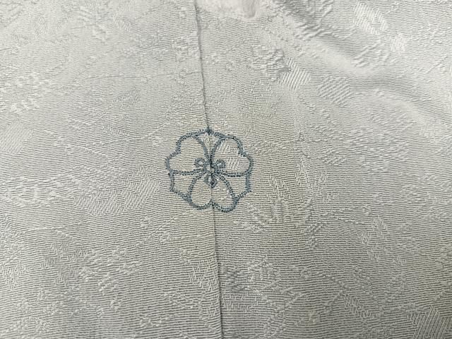 平和屋着物○上質な色無地 寿光織 継愛 草花地紋 蕎麦切