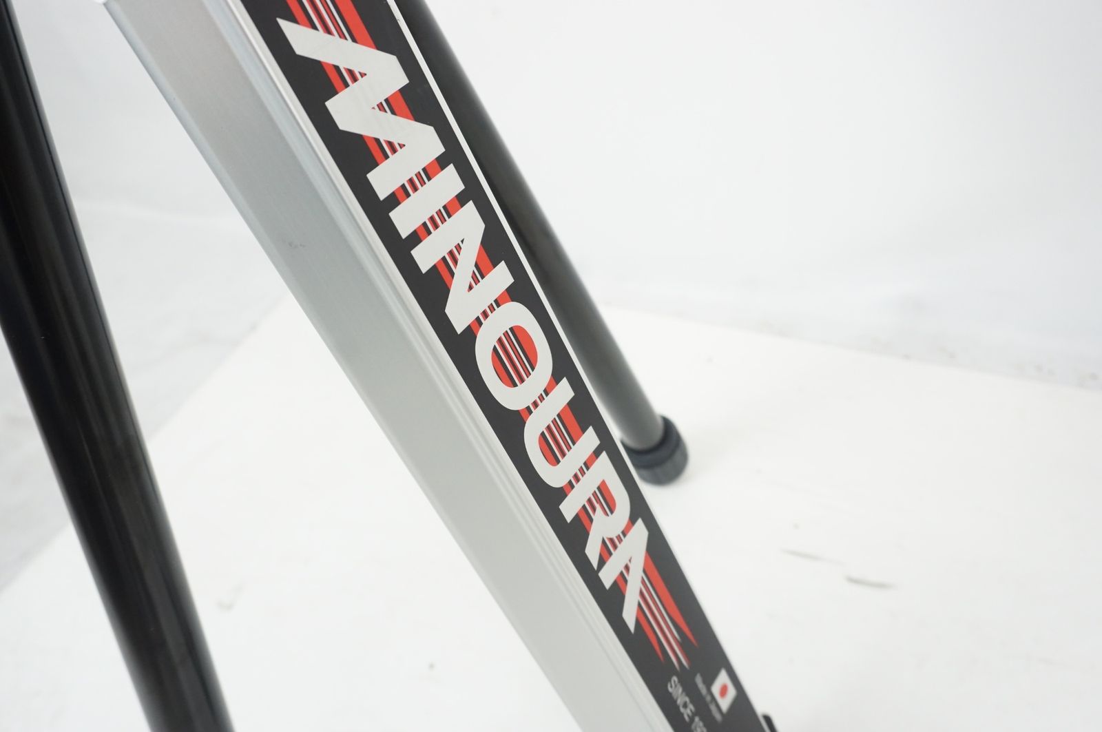 MINOURA(ミノウラ) LR960 固定ローラー　中古品 MINOURA ミノウラ LIVE RIDE サイクルトレーナー 固定ローラー台