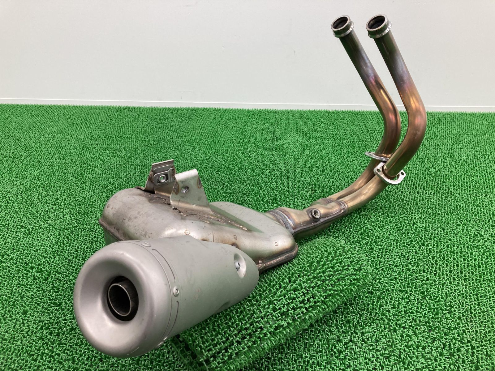 XSR700 マフラー B34 ヤマハ 純正 中古 バイク 部品 RM22J コケキズ無し 品薄 希少品 車検 Genuine