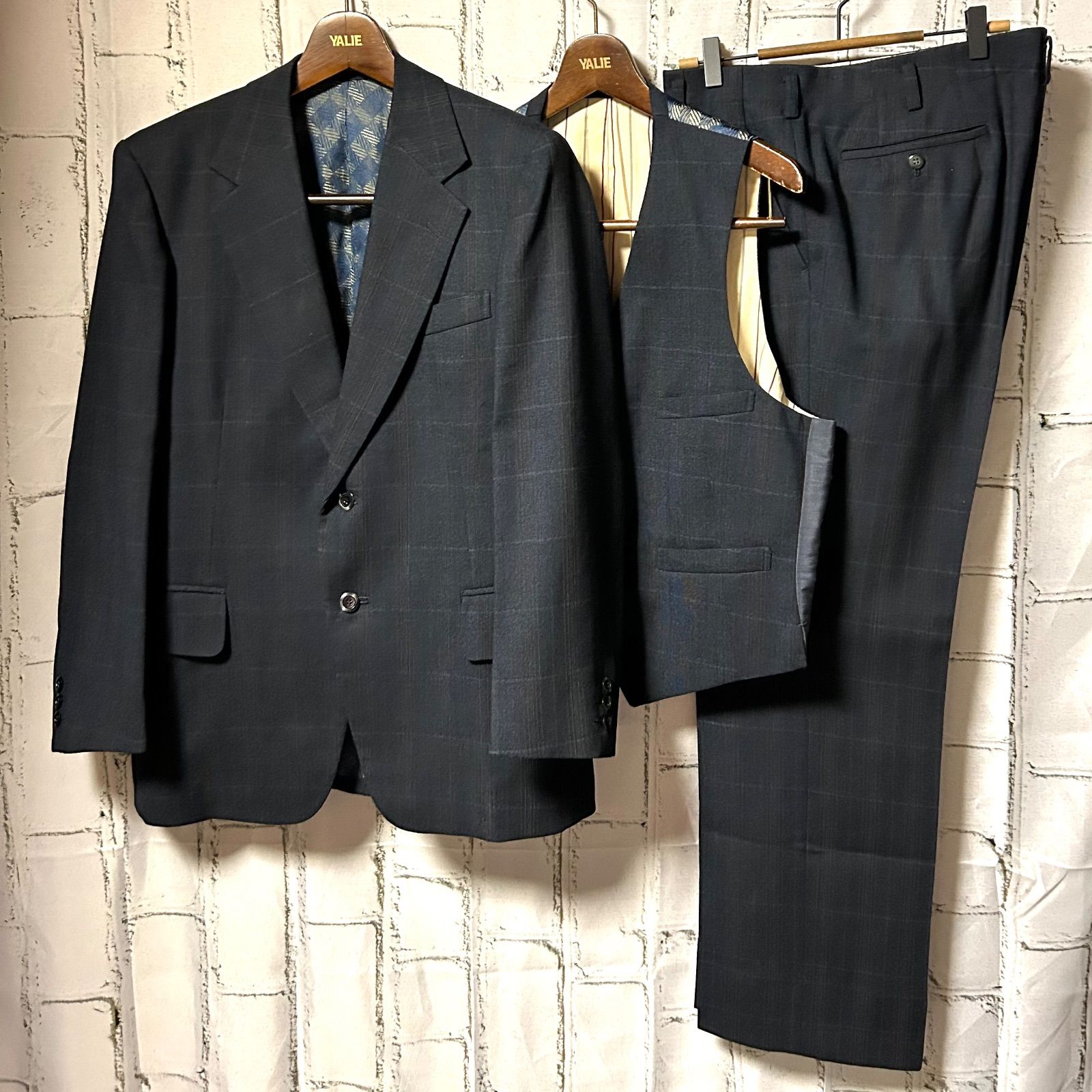 シングル スーツ