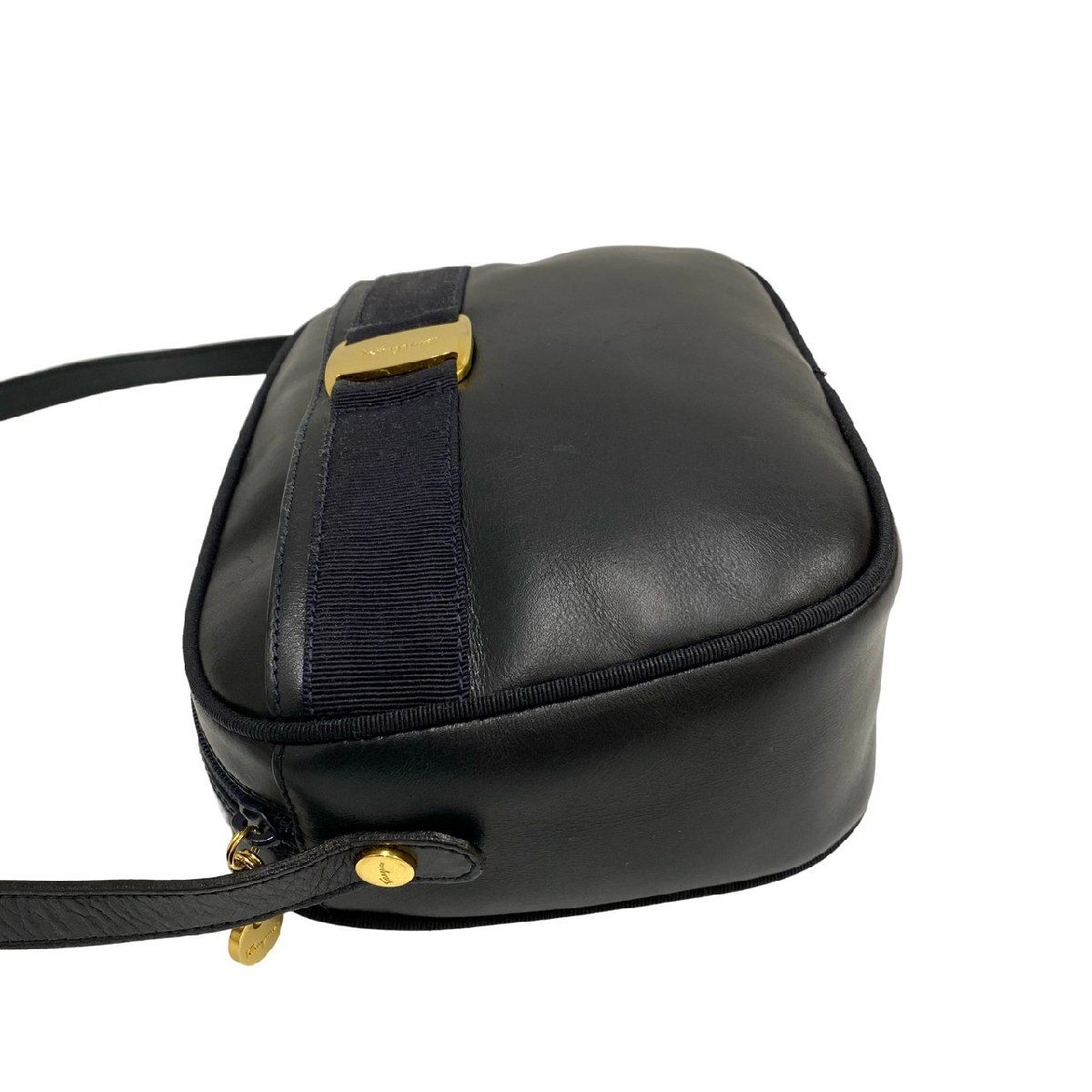 極 美品 Salvatore Ferragamo サルヴァトーレフェラガモ