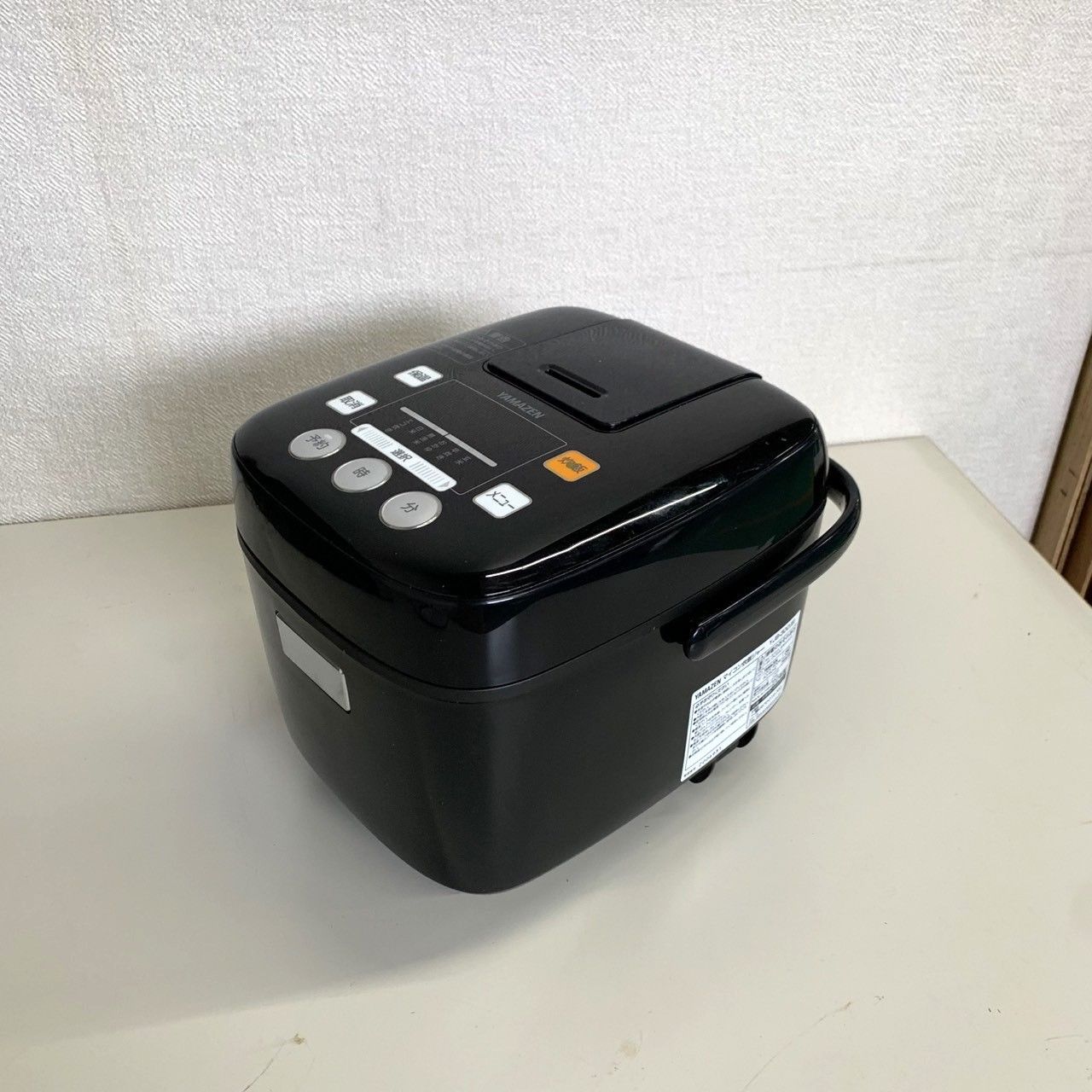 【ほぼ未使用】YAMAZEN　マイコン炊飯ジャー　YJB-300　2018年製 Amazon | YAMAZEN(山善) YJB-300-S(シルバー) マイコン炊飯器 3