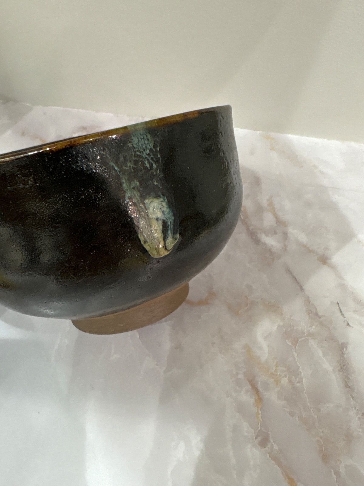 龍門司焼 黒薩摩 建水と茶入 茶道具 未使用 未使用》 龍門司焼 茶碗 黒薩摩 龍門司焼 黒薩摩 建水