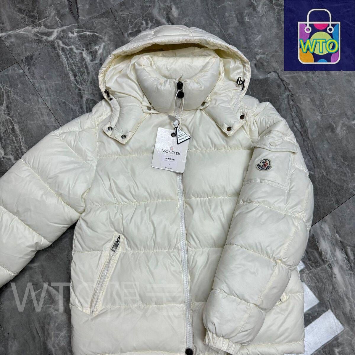 未使用 MONCLER モンクレール ダウンジャケット｜本日限定特価