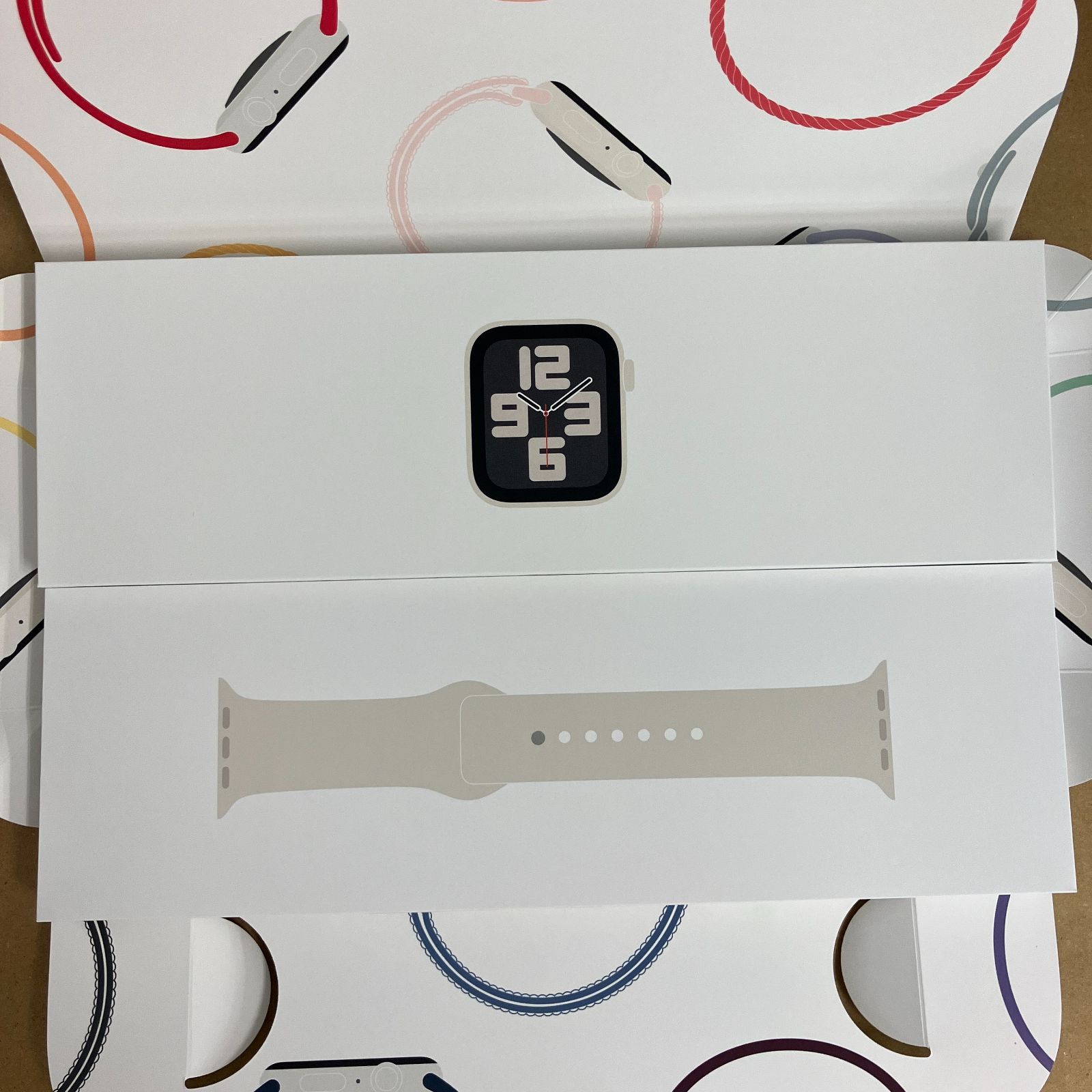 KZ-0309 Apple Watch SE GPS 40mm スターライトアルミニウムケース スターライトスポーツバンド S M
