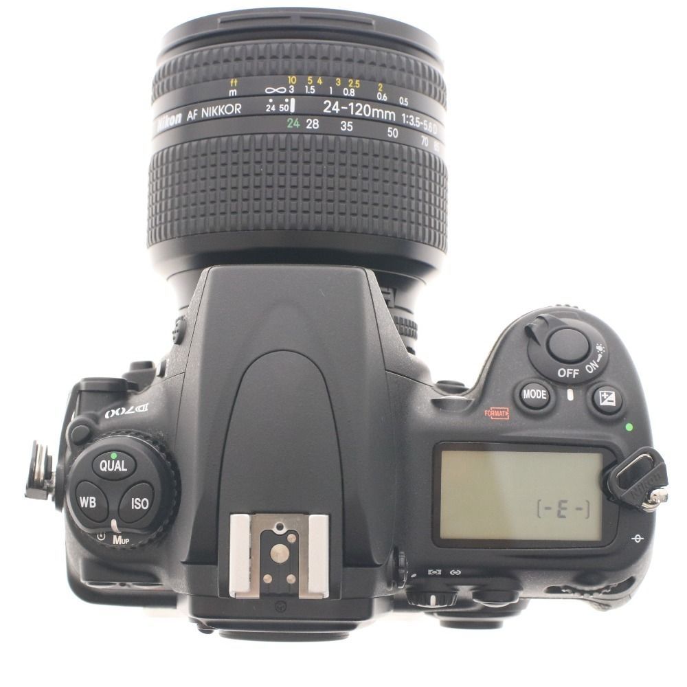 □ ニコン デジタル一眼レフカメラ D700 レンズ 24-120mm 1:3.5