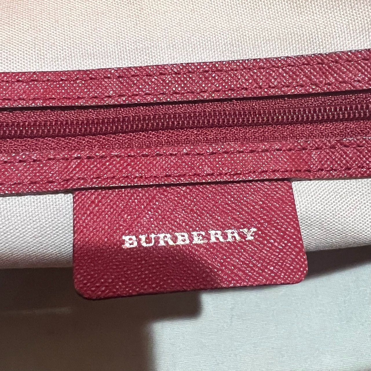 美品☆ Burberry バーバリー チェック柄ターンロックハンドバッグ ノバ