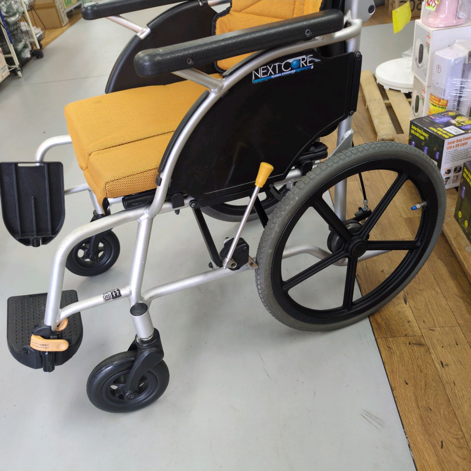 J588 ☆多少使用感有り☆松永製作所☆車いす(介助式)☆NEXT CORE