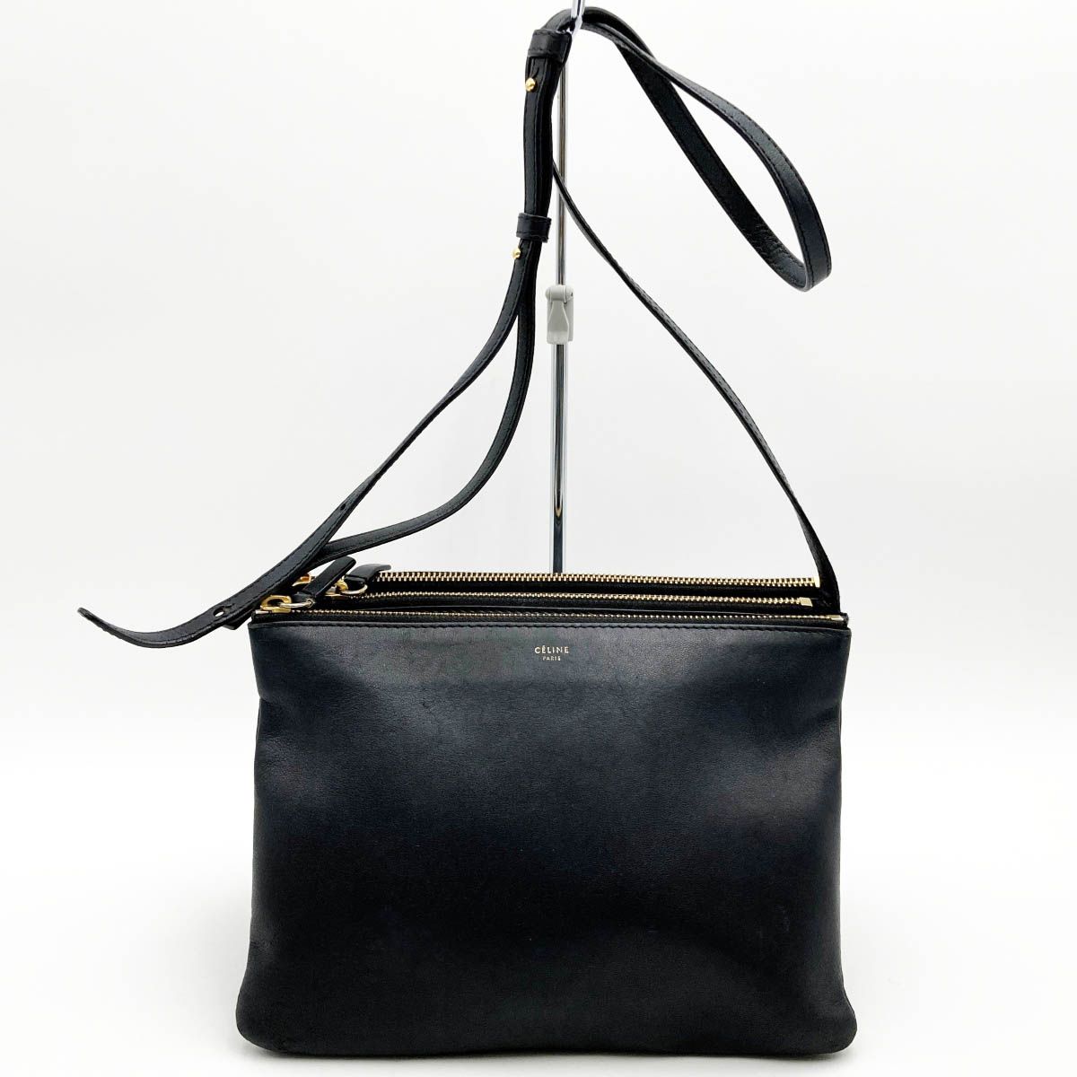 ★【CELINE] セリーヌ  ブラック  ハンドバッグ  シンプル出品中のバッグの一覧はこちら