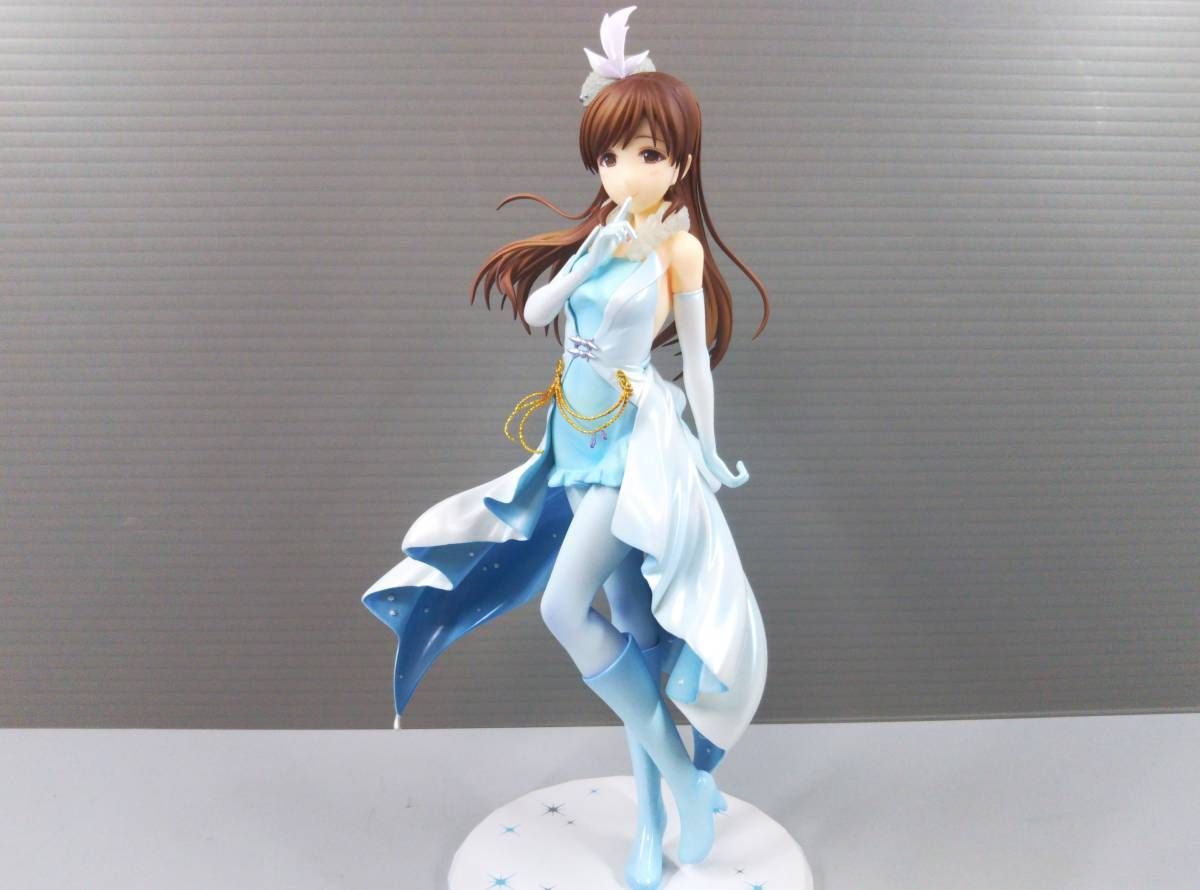 フィギュア アルター 新田美波 Memories Ver. 1/8