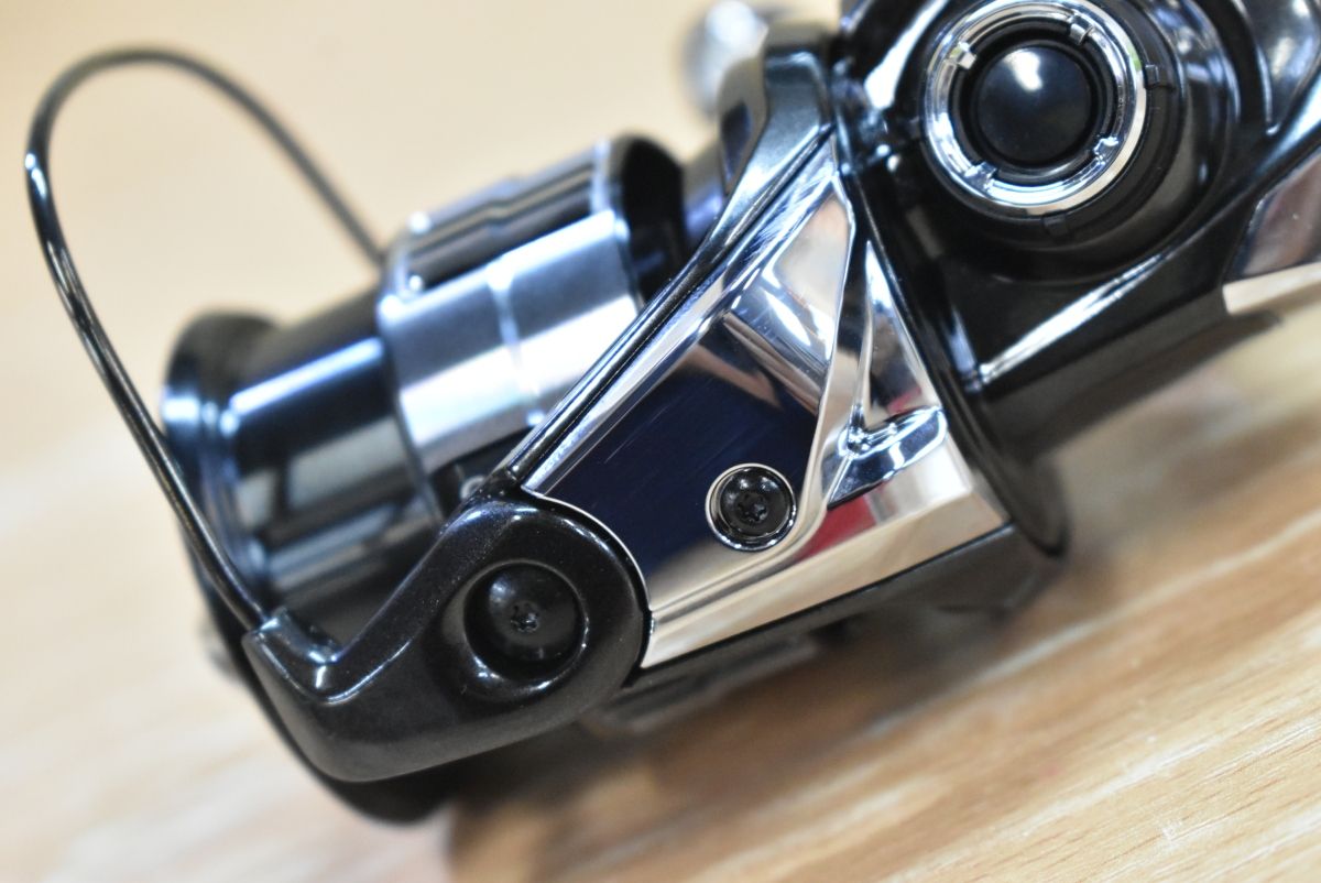 シマノ 23 ヴァンキッシュ スピニングリール SHIMANO Vanquish アジング メバリング ライトゲーム 釣り 等に