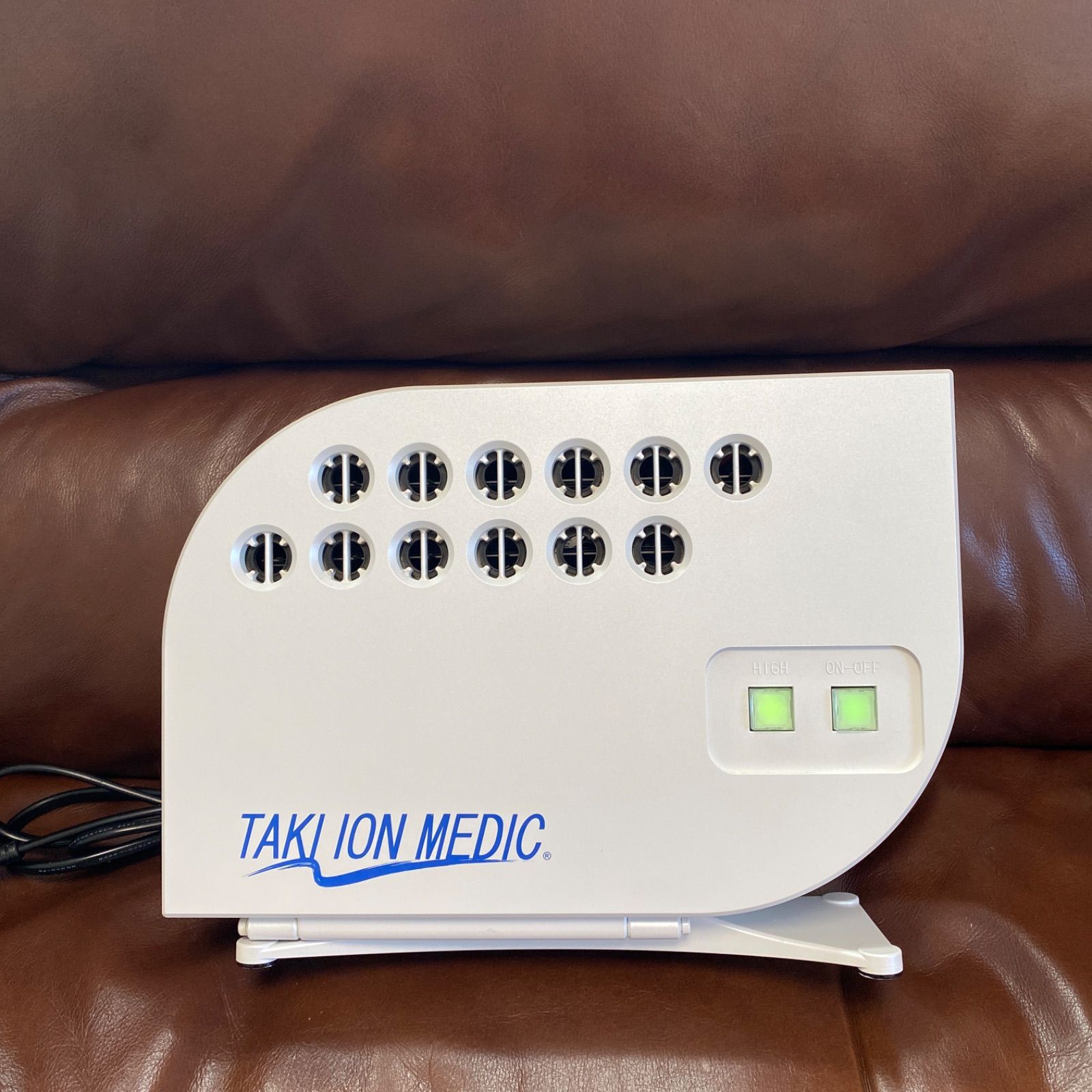 タキイオンメディック TAKIIONMEDIC 空気清浄機|マイナスイオン
