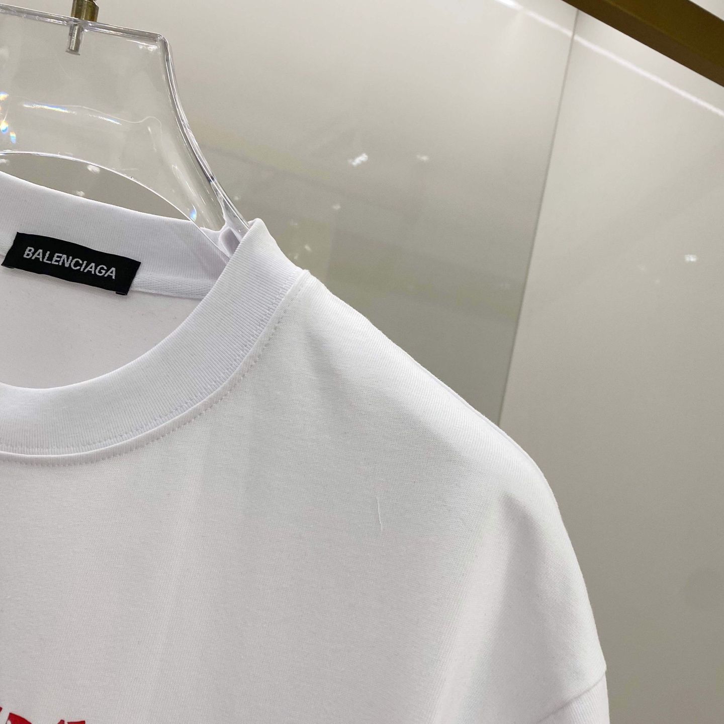 BALENCIAGA 25SS Tシャツ・カットソー ホワイト系 今日特価】Balenciaga バレンシアガ 25SS ロゴプリント T シャツ