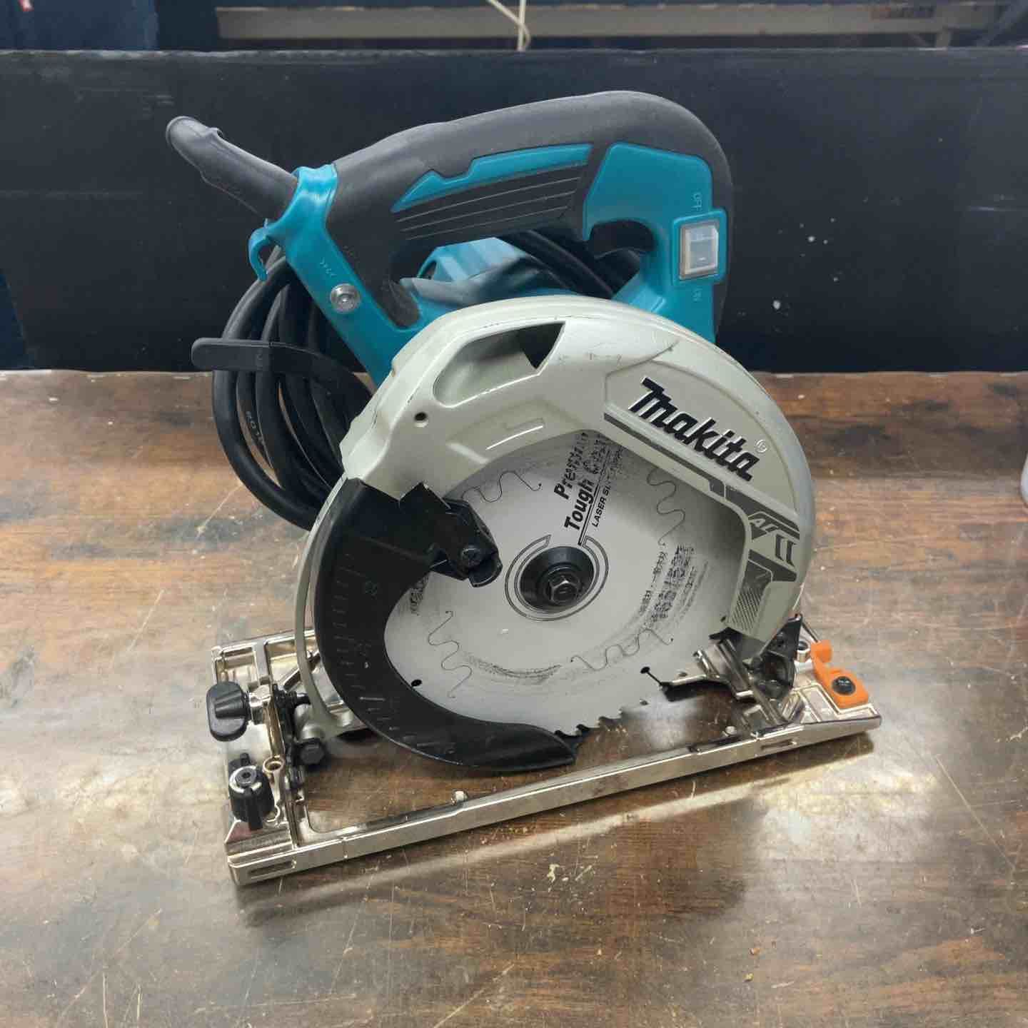 ☆マキタ(makita) 電気マルノコ HS6301【戸田店】 - メルカリ
