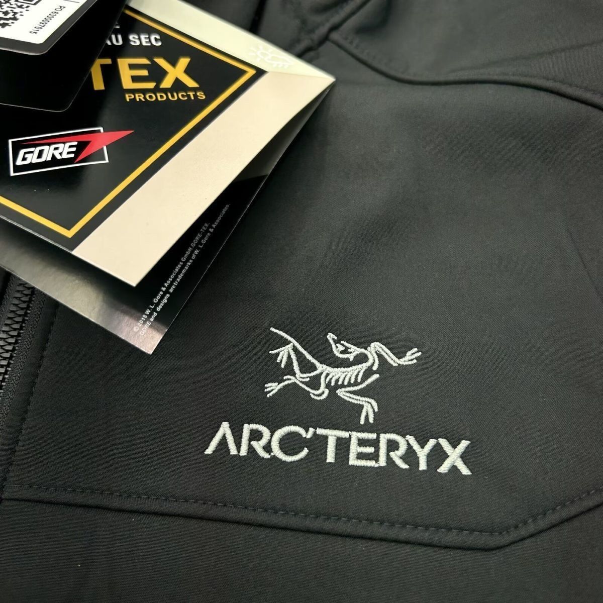新品未使用 ARC'TERYX アークテリクス Beta LT Jacket GORE-TEX