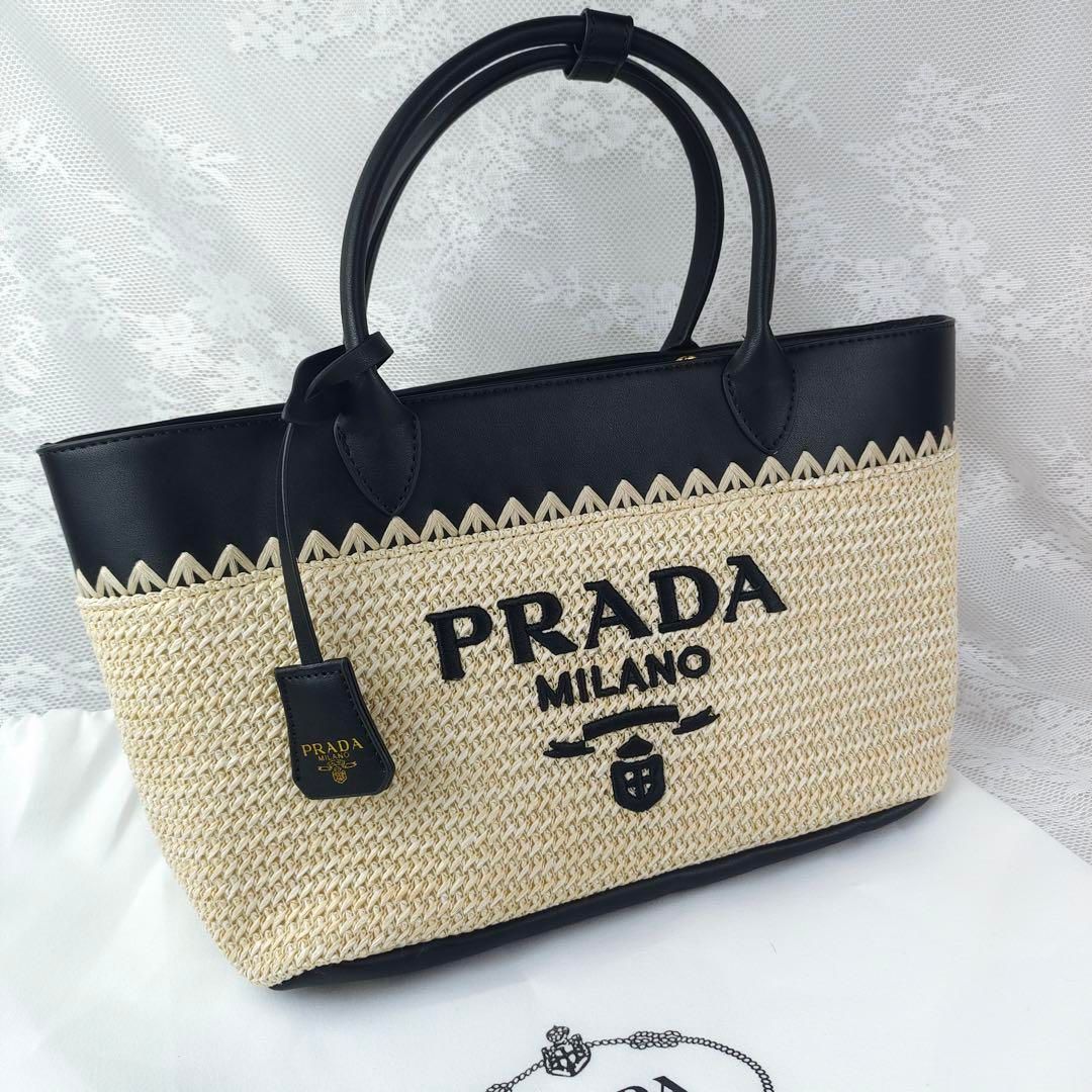 Prada プラダ バッグ かごバッグ ホリデースタイル