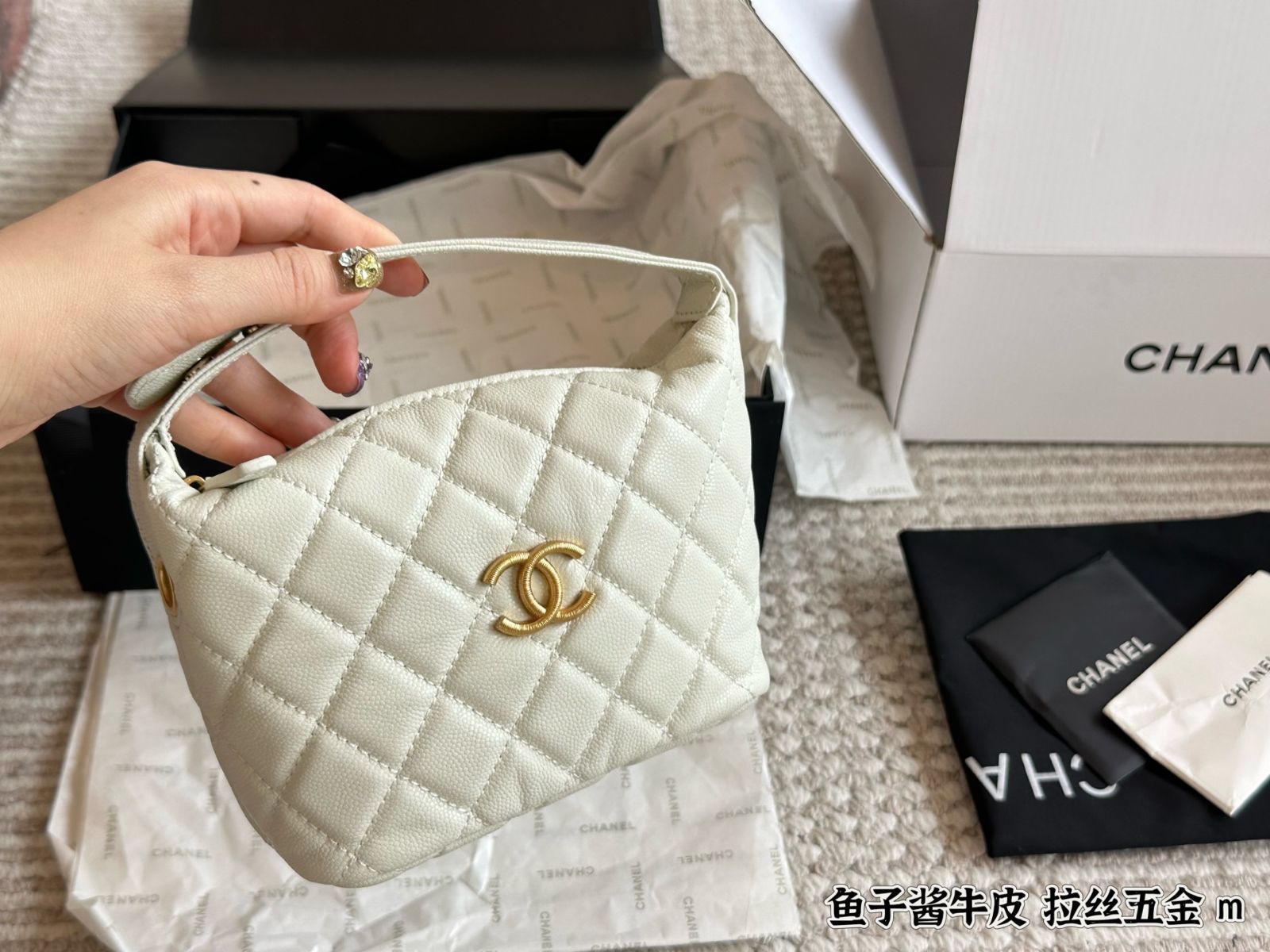 今日特価】Chanel 25P Embossed Logo Lunch Box Bag / シャネル