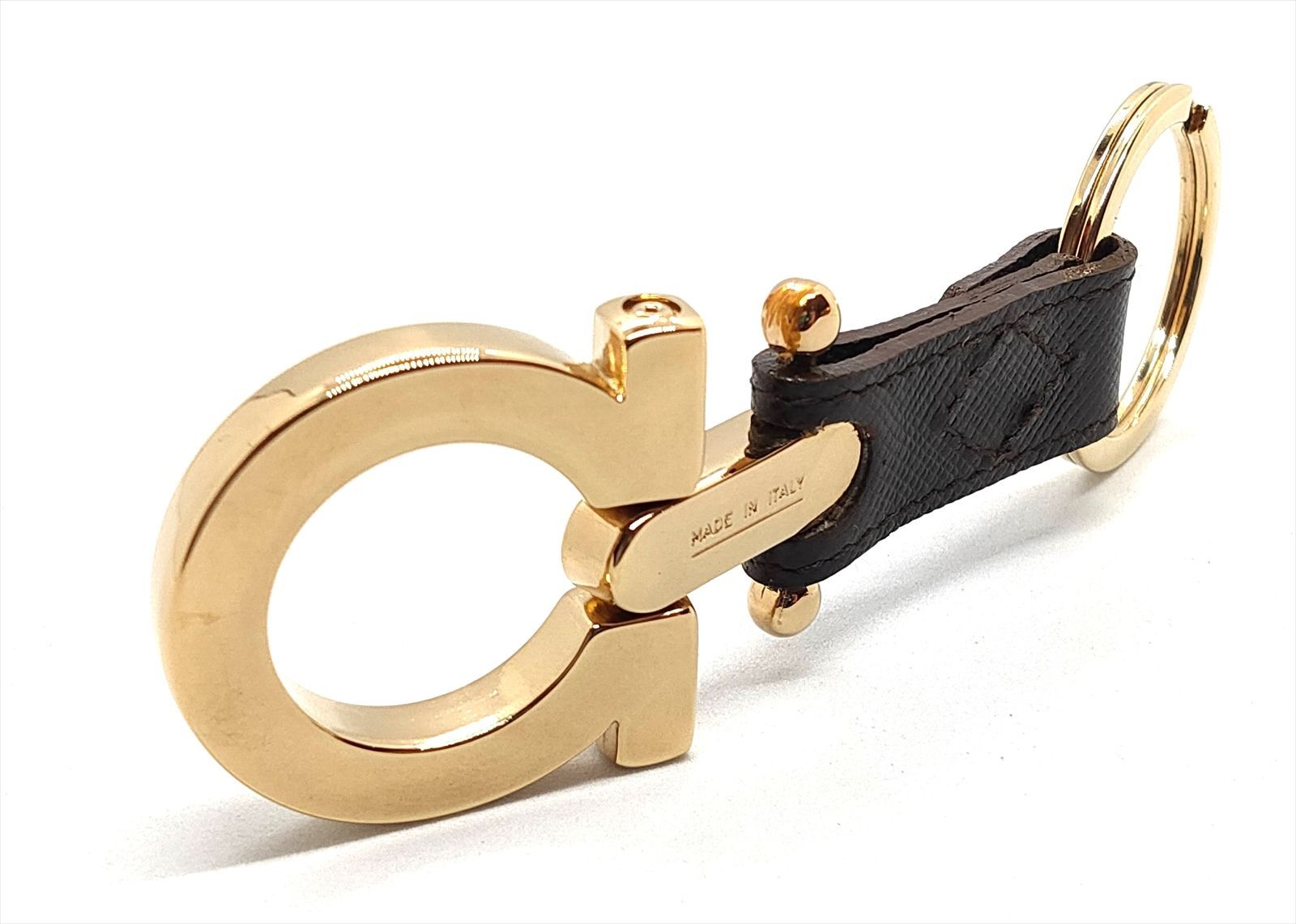 フェラガモ Salvatore Ferragamo キーリング ゴールドトーン