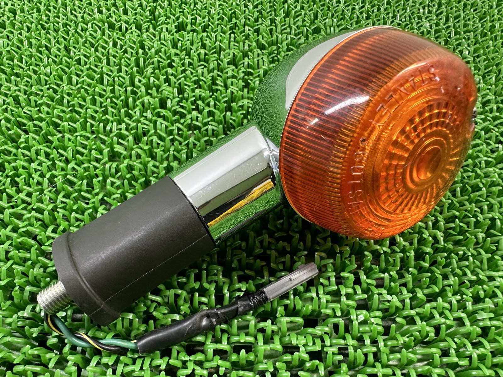 W800 ウインカー 片側 3601 カワサキ 純正 バイク 部品 EJ800A 前期 11