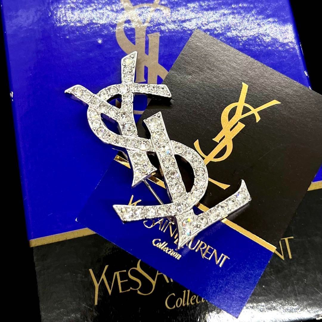 美品☆ YVES SAINT LAURENT イヴサンローラン ブローチ YSL ロゴ