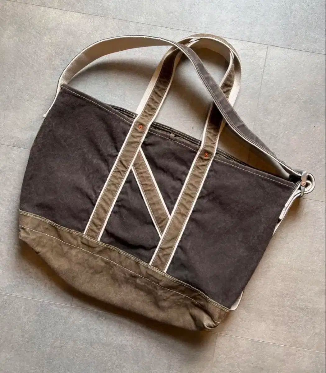 NICENESS L.LESH 24aw OLIVE NICENESS L.LESH(OLIVE)