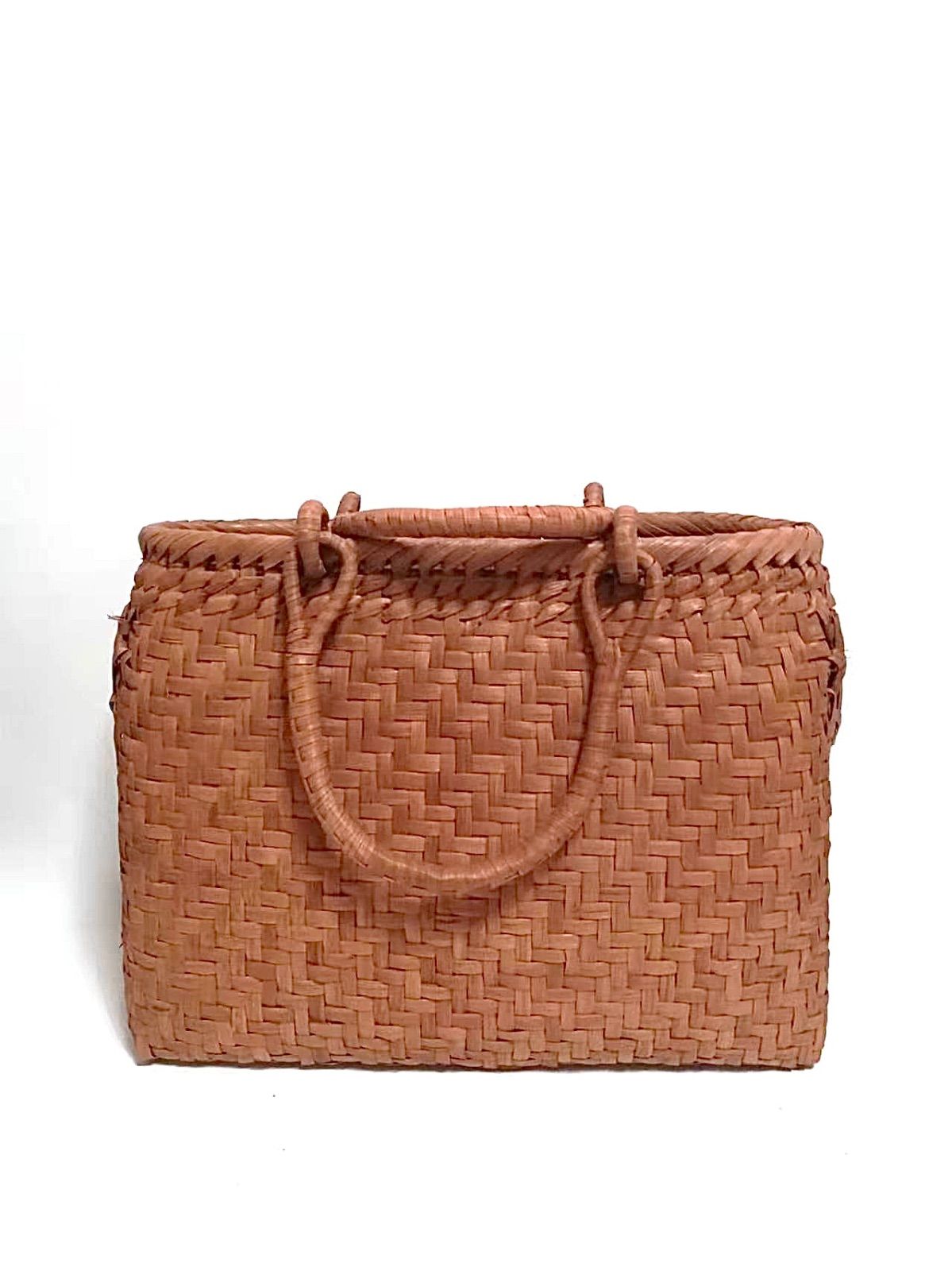 山葡萄バッグ定番三つ編み