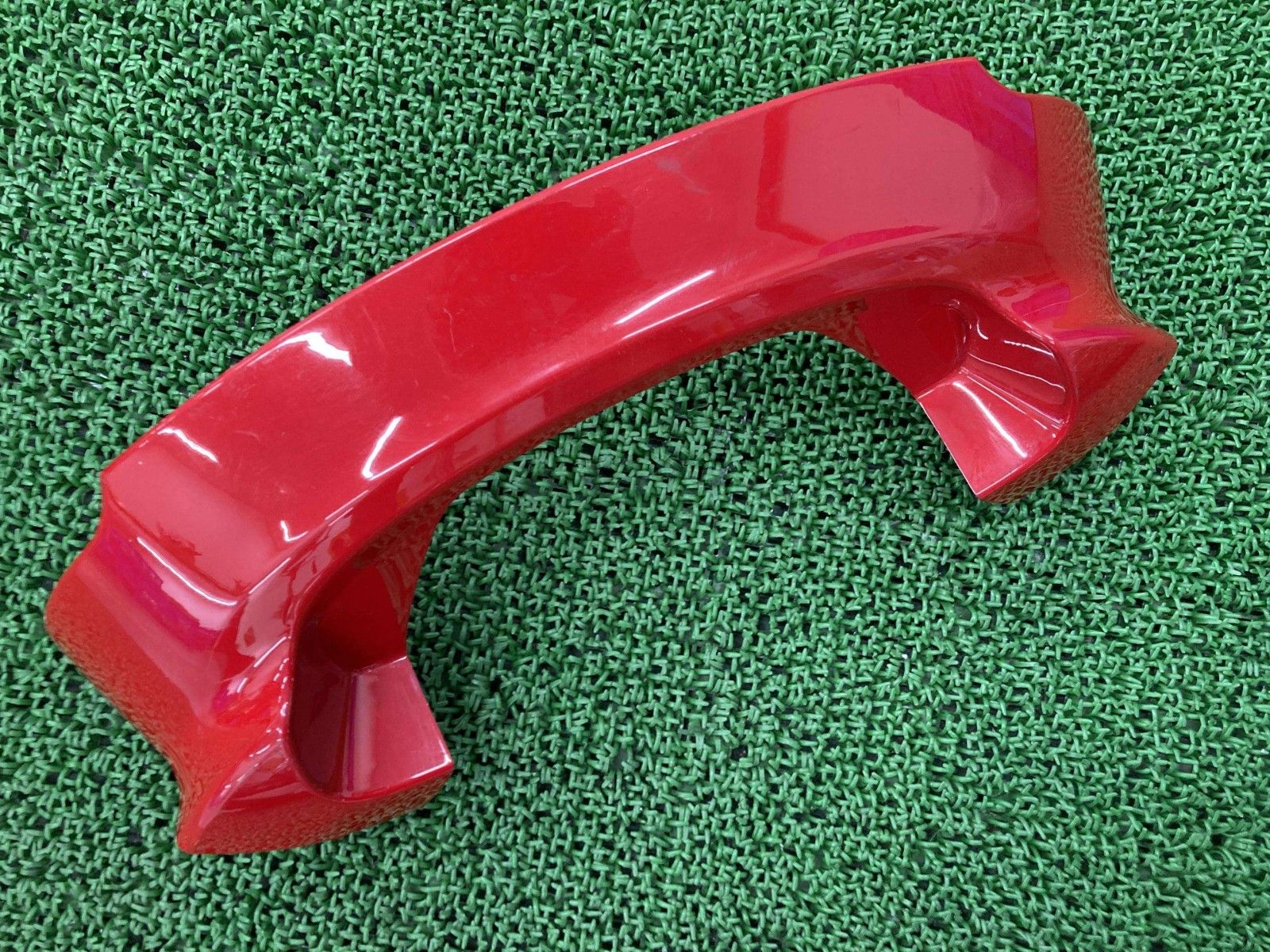  マジェスティ リアカバー 赤 5GM ヤマハ 純正 中古 SG03J リアセンターカバー リアカウル コケキズ無し 修復素材素材に Vw その他