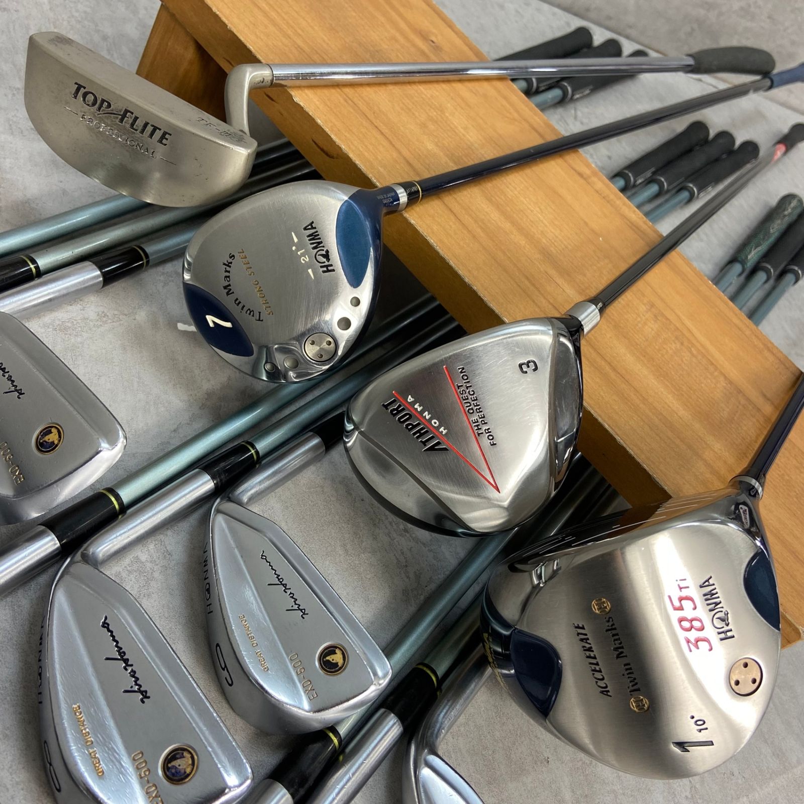 メンズ右利き初心者用　ホンマ　HONMA　ゴルフクラブセット　K-2046 ホンマ メンズゴルフ クラブセット 13本 右利き用 HONMA - メルカリ