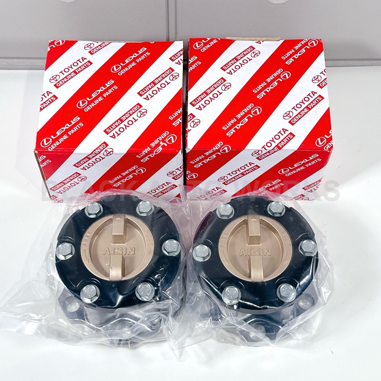 ☆新品 トヨタ 純正 ランドクルーザー 70 マニュアル フリーハブ 2個 ☆新品 トヨタ 純正 ランドクルーザー 70 マニュアル フリーハブ 2個