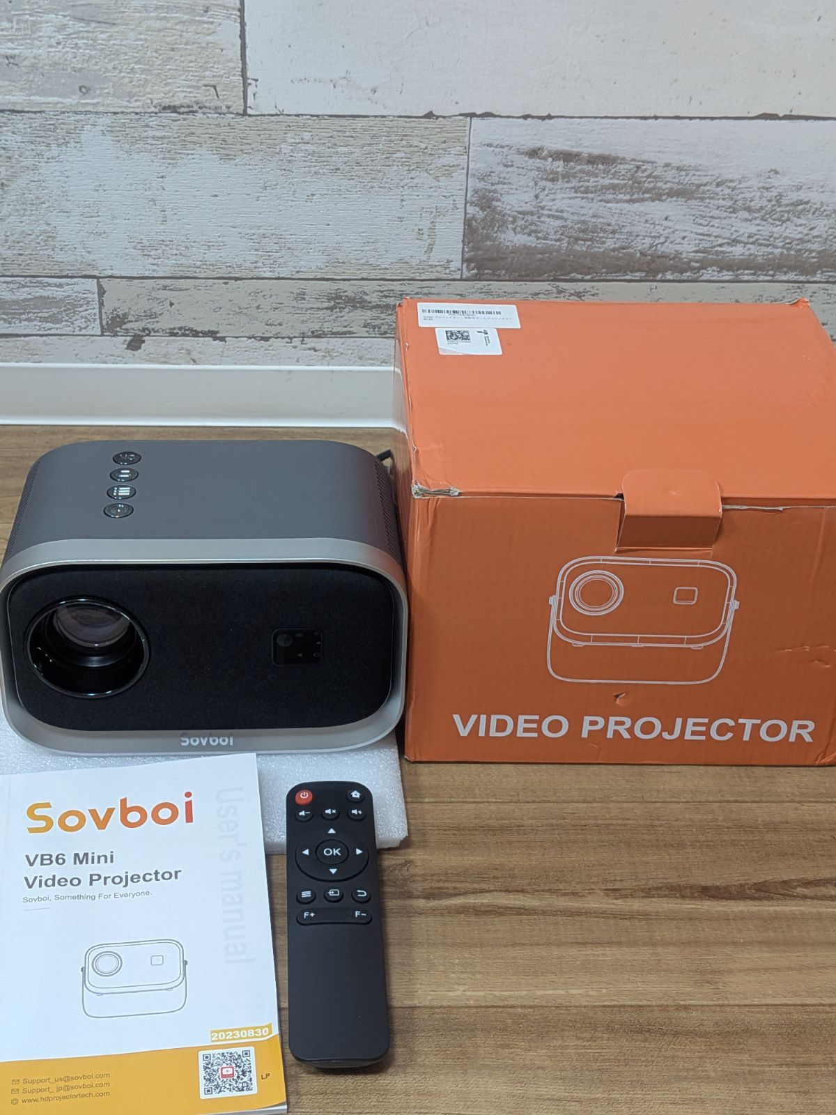 Sovboi プロジェクター 天井投影 小型 - 16000lm 1080P WIFI6