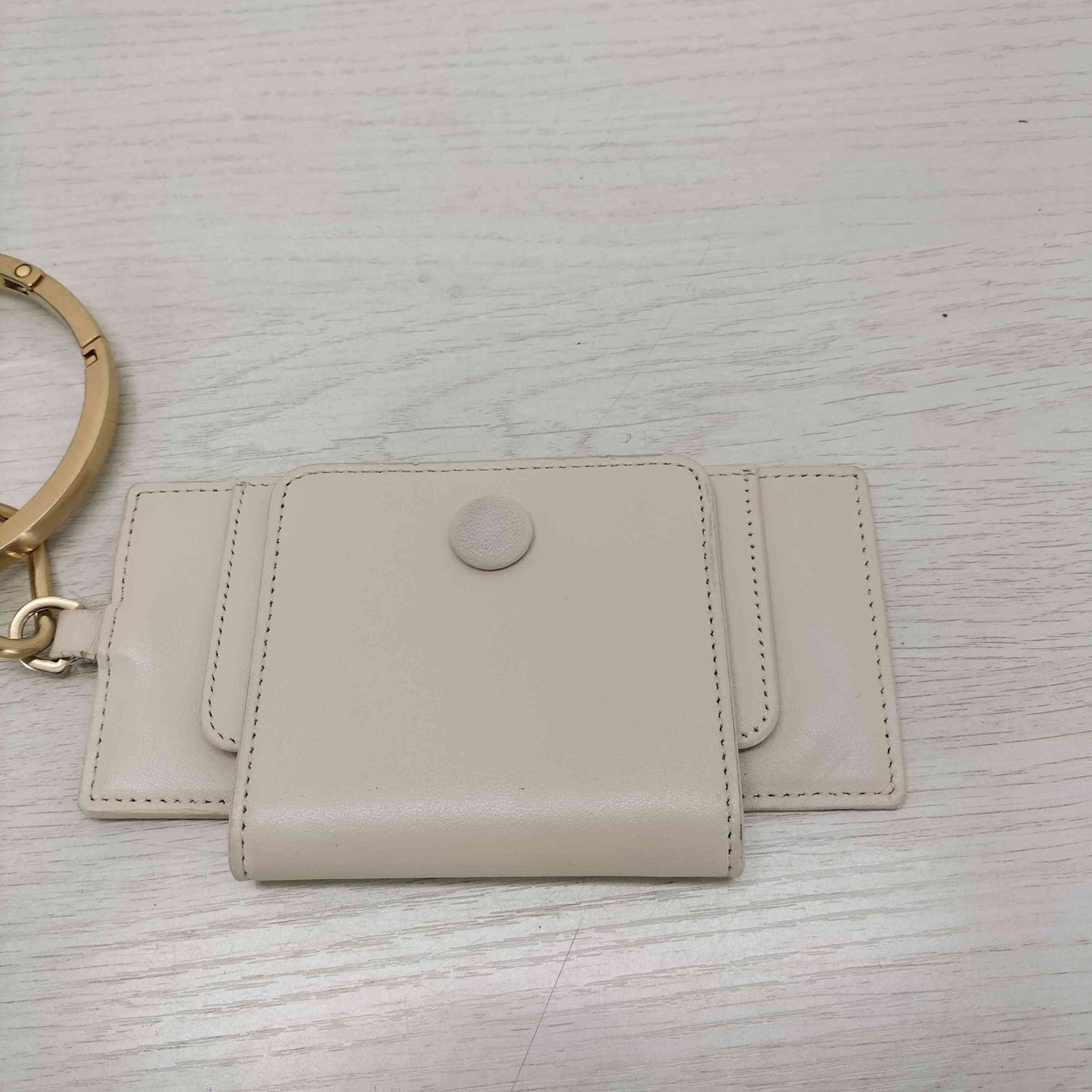 ユーズドフルギ USED古着 Osoi マルチショルダー バングルリング