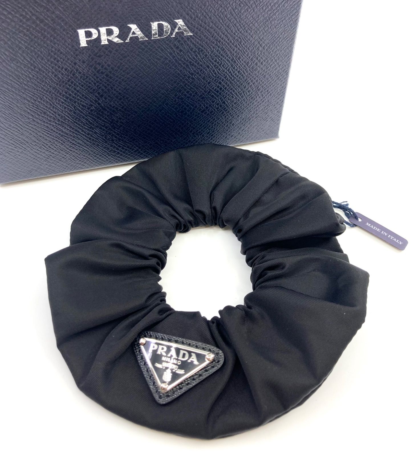 美品 PRADA プラダ ヘアゴム シュシュ ナイロン ブラック library