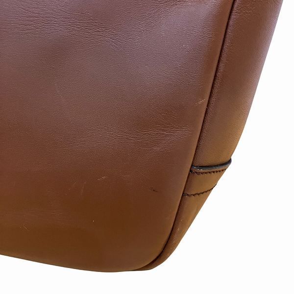 コーチ COACH
